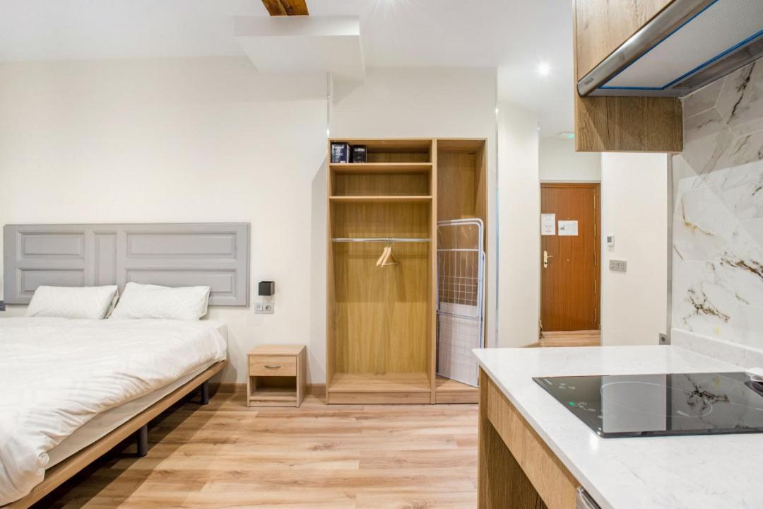 1 Bedroom 1 Bathroom Furnished - Justicia - Cozy - Mintystay Madrid Eksteriør billede