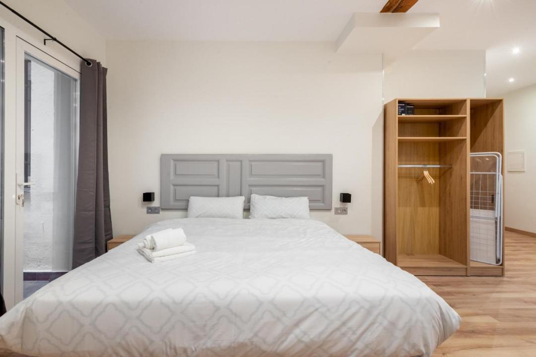 1 Bedroom 1 Bathroom Furnished - Justicia - Cozy - Mintystay Madrid Eksteriør billede