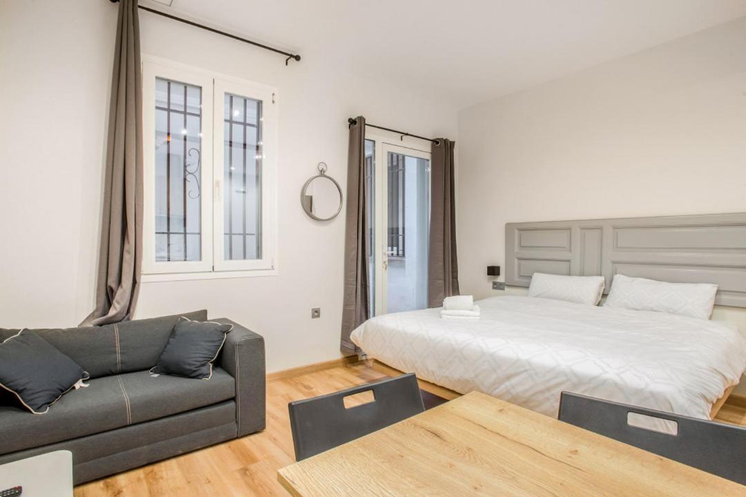 1 Bedroom 1 Bathroom Furnished - Justicia - Cozy - Mintystay Madrid Eksteriør billede