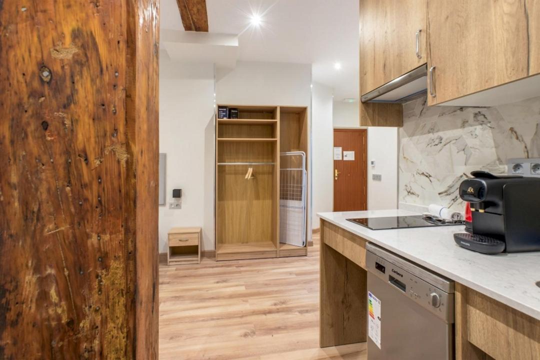 1 Bedroom 1 Bathroom Furnished - Justicia - Cozy - Mintystay Madrid Eksteriør billede